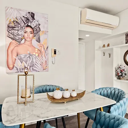 Lazuli Sea View Beachfront Ap 254 Apartmán *